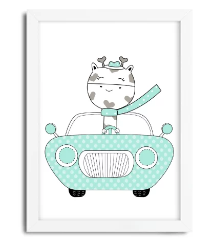 4090g4 quadro decorativo infantil girafinha dirigindo carrinho azul moldura branca